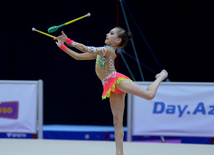 Bədii gimnastika üzrə 22-ci Azərbaycan Birinciliyi və Bölgələrarası Kubok yarışları davam edir. Bakı, Azərbaycan, 18 dekabr 2015